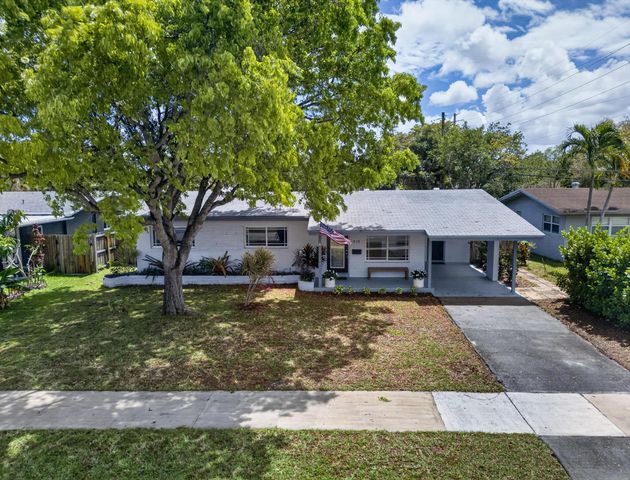 818 NW 28th Court, Wilton Manors, FL 33311