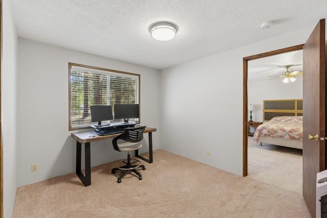 50868 Doe Loop, La Pine, OR 97739