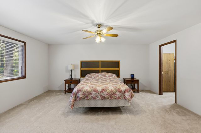 50868 Doe Loop, La Pine, OR 97739