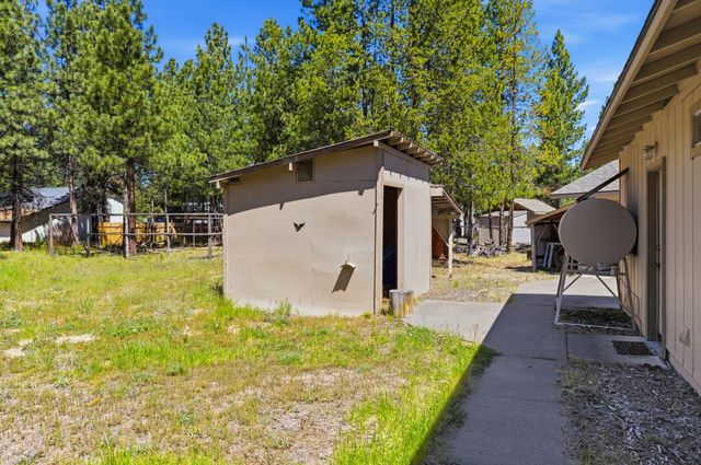 50868 Doe Loop, La Pine, OR 97739