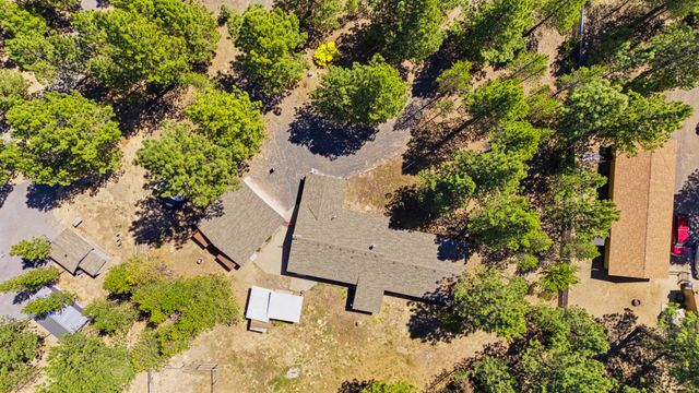 50868 Doe Loop, La Pine, OR 97739