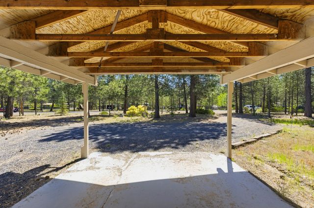 50868 Doe Loop, La Pine, OR 97739