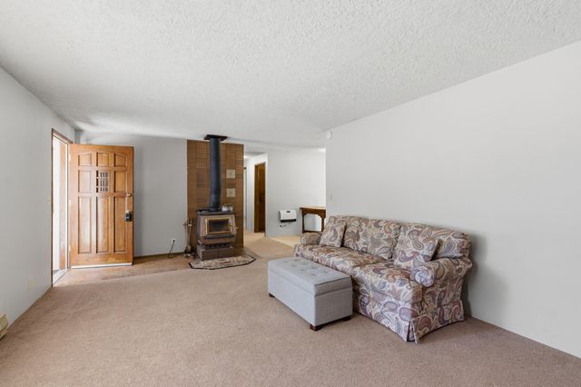 50868 Doe Loop, La Pine, OR 97739