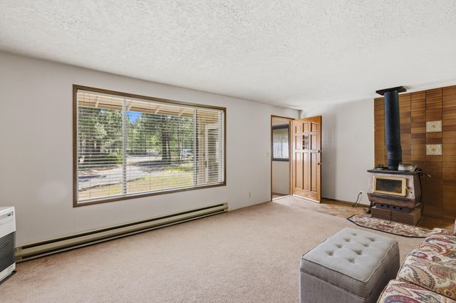 50868 Doe Loop, La Pine, OR 97739