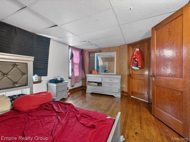 19345 Omira Street, Detroit, MI 48203