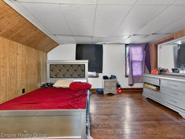 19345 Omira Street, Detroit, MI 48203