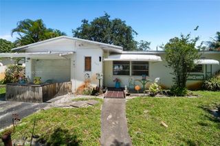 7509 Garfield Street, Hollywood, FL 33024