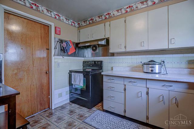 4760 Clevesdale Drive, Cincinnati, OH 45238