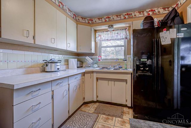 4760 Clevesdale Drive, Cincinnati, OH 45238