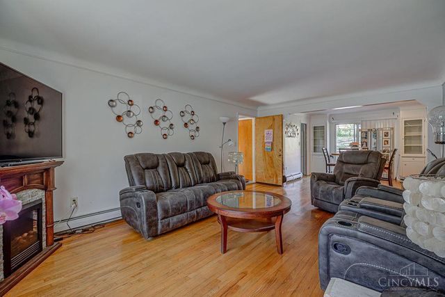 4760 Clevesdale Drive, Cincinnati, OH 45238