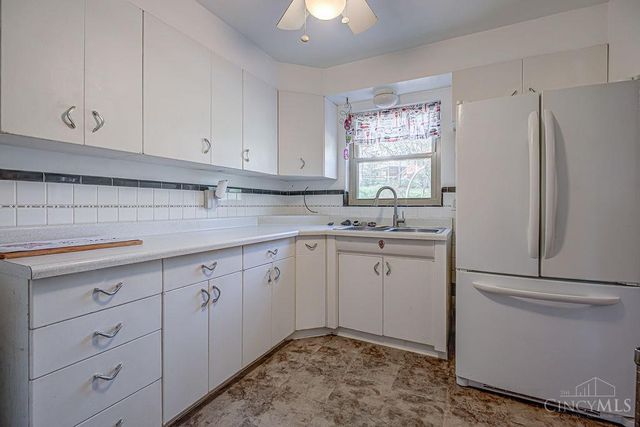 4760 Clevesdale Drive, Cincinnati, OH 45238