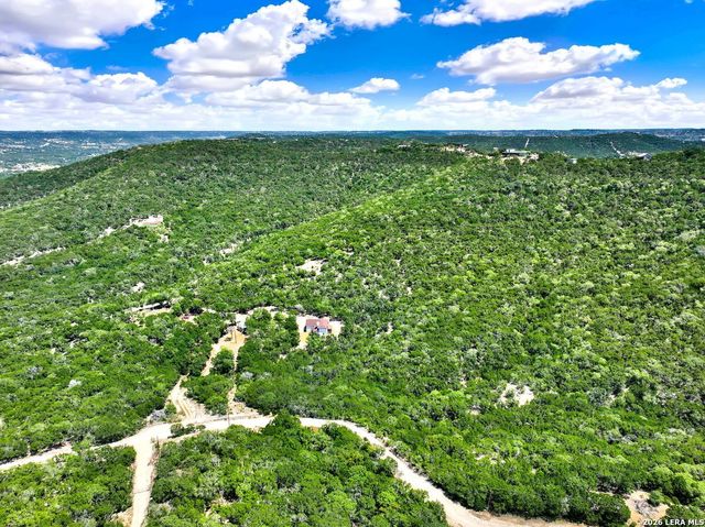 223 CANYON VIEW DR, Pipe Creek, TX 78063