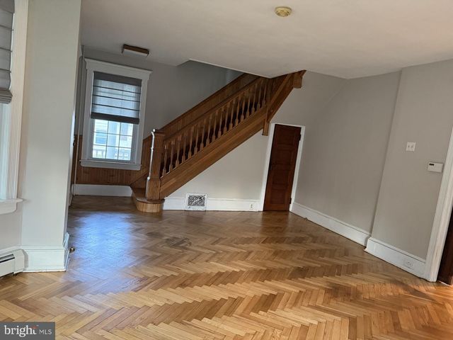 54 W MAIN ST, Wrightstown, NJ 08562