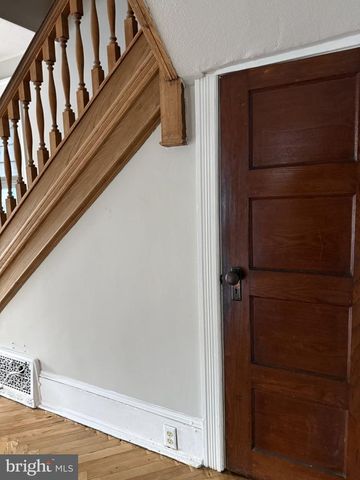 54 W MAIN ST, Wrightstown, NJ 08562