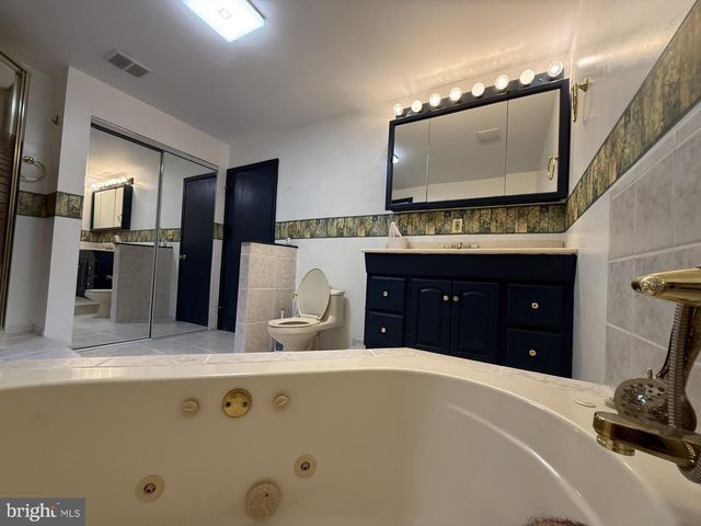 54 W MAIN ST, Wrightstown, NJ 08562