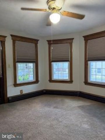 54 W MAIN ST, Wrightstown, NJ 08562