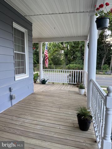 54 W MAIN ST, Wrightstown, NJ 08562