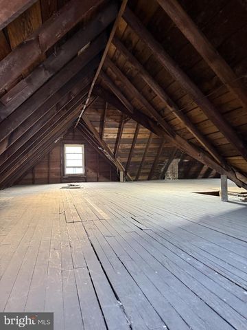 54 W MAIN ST, Wrightstown, NJ 08562