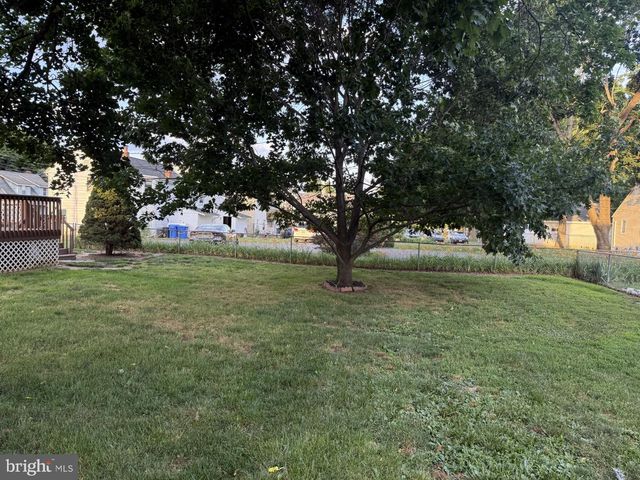 54 W MAIN ST, Wrightstown, NJ 08562