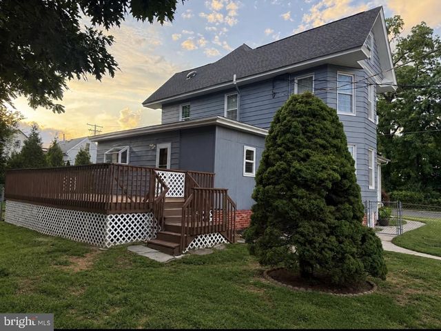 54 W MAIN ST, Wrightstown, NJ 08562