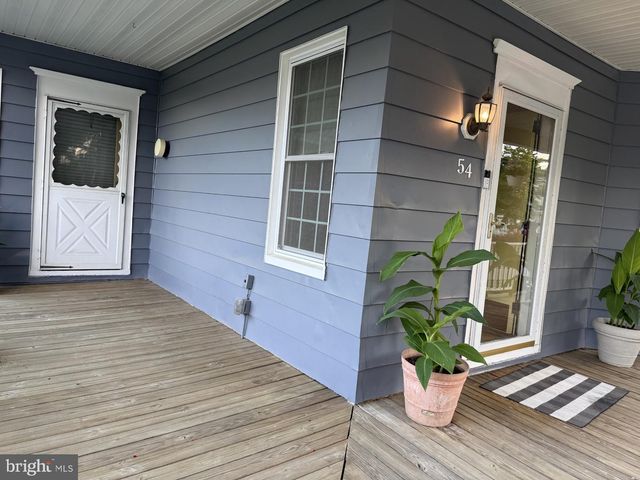 54 W MAIN ST, Wrightstown, NJ 08562