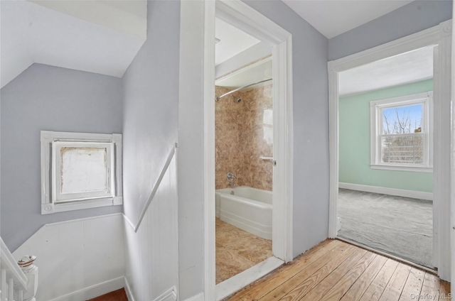 77 Robertson Avenue, White Plains, NY 10606