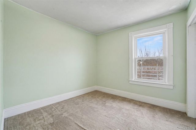 77 Robertson Avenue, White Plains, NY 10606