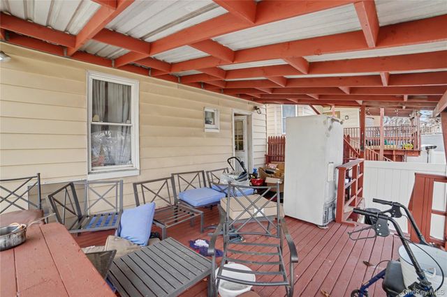 77 Robertson Avenue, White Plains, NY 10606