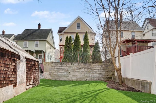 77 Robertson Avenue, White Plains, NY 10606