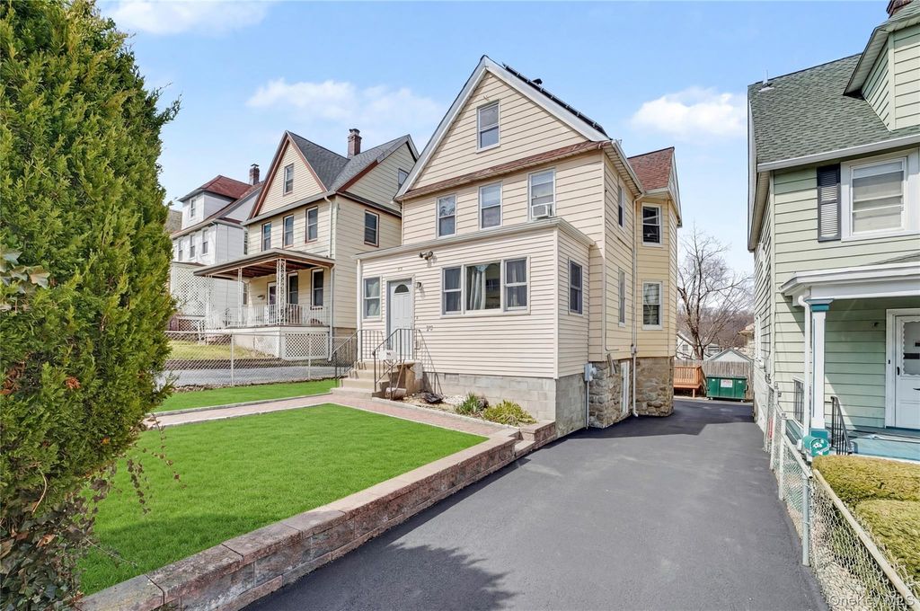 77 Robertson Avenue, White Plains, NY 10606