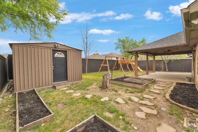 317 Benton Drive, Roanoke, TX 76262