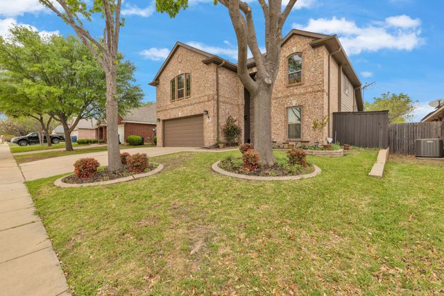 317 Benton Drive, Roanoke, TX 76262