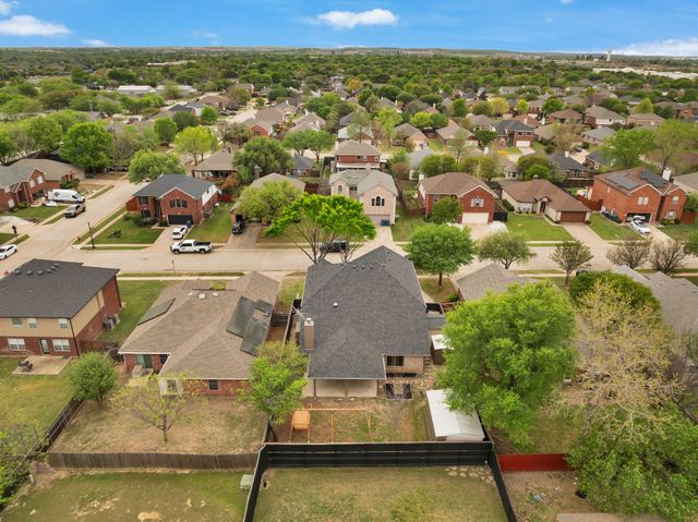 317 Benton Drive, Roanoke, TX 76262