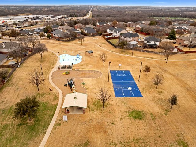 317 Benton Drive, Roanoke, TX 76262