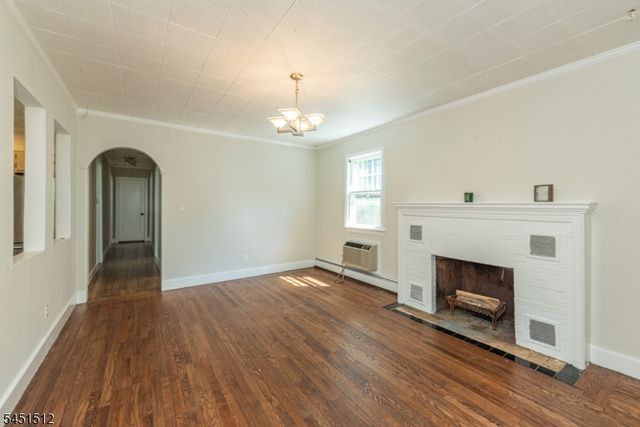 65 Kraft Pl, Ringwood Boro, NJ 07456