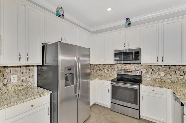 20145 LAGENTE CIR, Venice, FL 34293