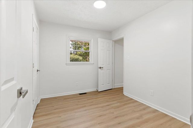 436 Peachtree Road, Lexington, KY 40509