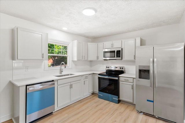 436 Peachtree Road, Lexington, KY 40509