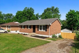 436 Peachtree Road, Lexington, KY 40509