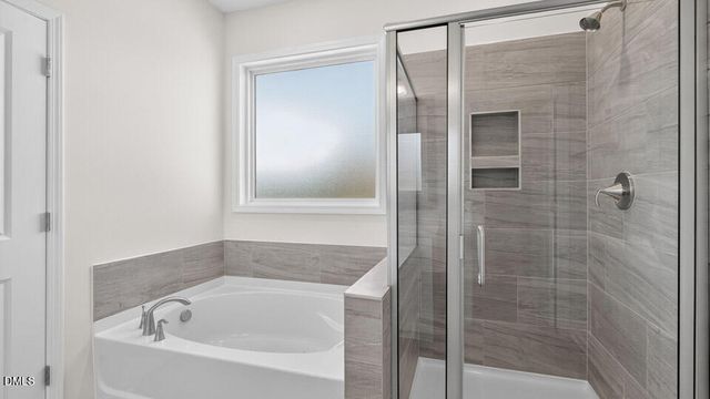 1605 Jasmine View Way, Knightdale, NC 27545