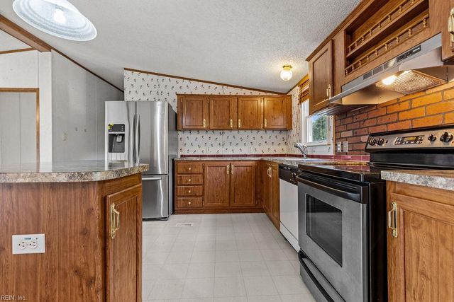 327 Johnny Harrell RD, Gates, NC 27937