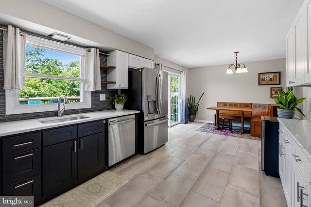 263 EGG HARBOR RD, Sewell, NJ 08080