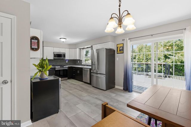 263 EGG HARBOR RD, Sewell, NJ 08080