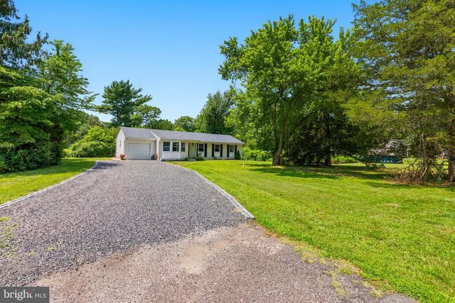 263 EGG HARBOR RD, Sewell, NJ 08080