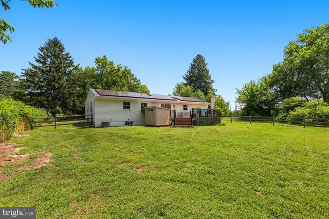 263 EGG HARBOR RD, Sewell, NJ 08080