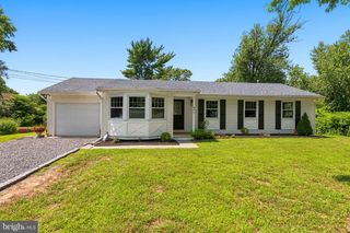 263 EGG HARBOR RD, Sewell, NJ 08080