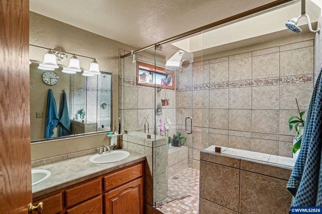 3816 Firwood Cir SE, Albany, OR 97322