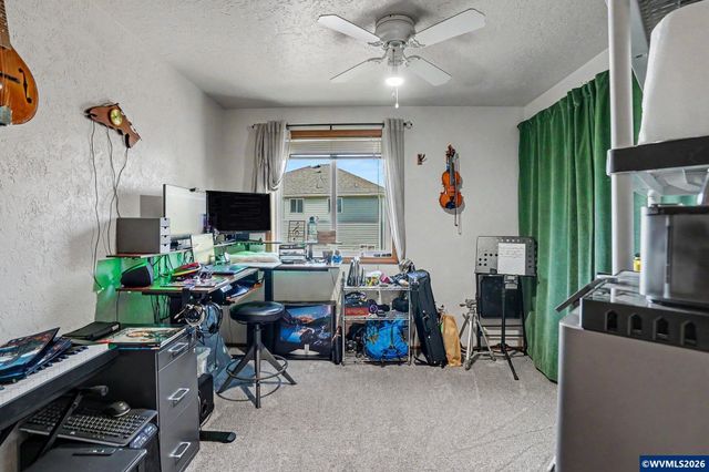 3816 Firwood Cir SE, Albany, OR 97322