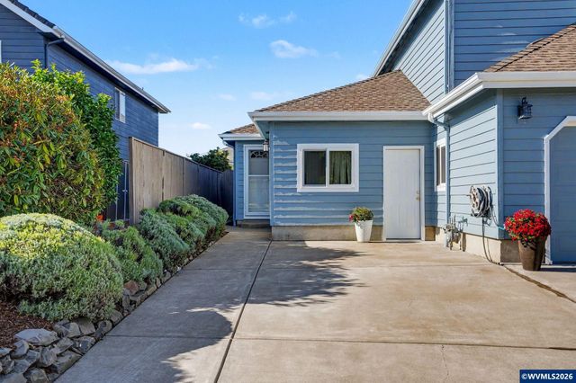 3816 Firwood Cir SE, Albany, OR 97322