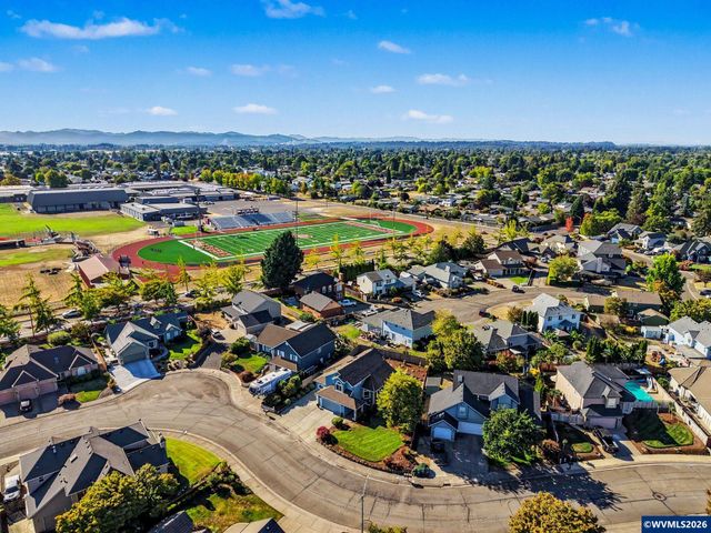 3816 Firwood Cir SE, Albany, OR 97322